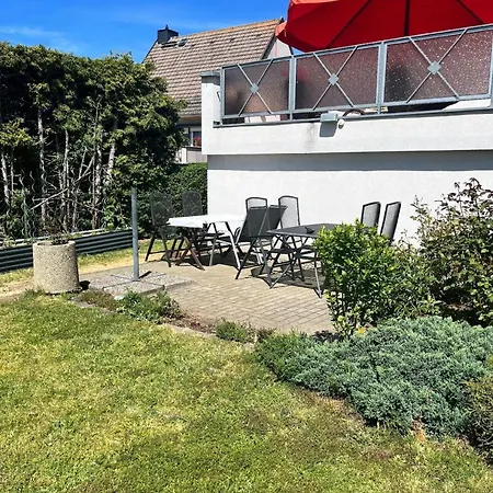 Wunderschoene In Warnstedt Mit Garten Und Grill